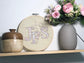 Le tambour initiale et fleur