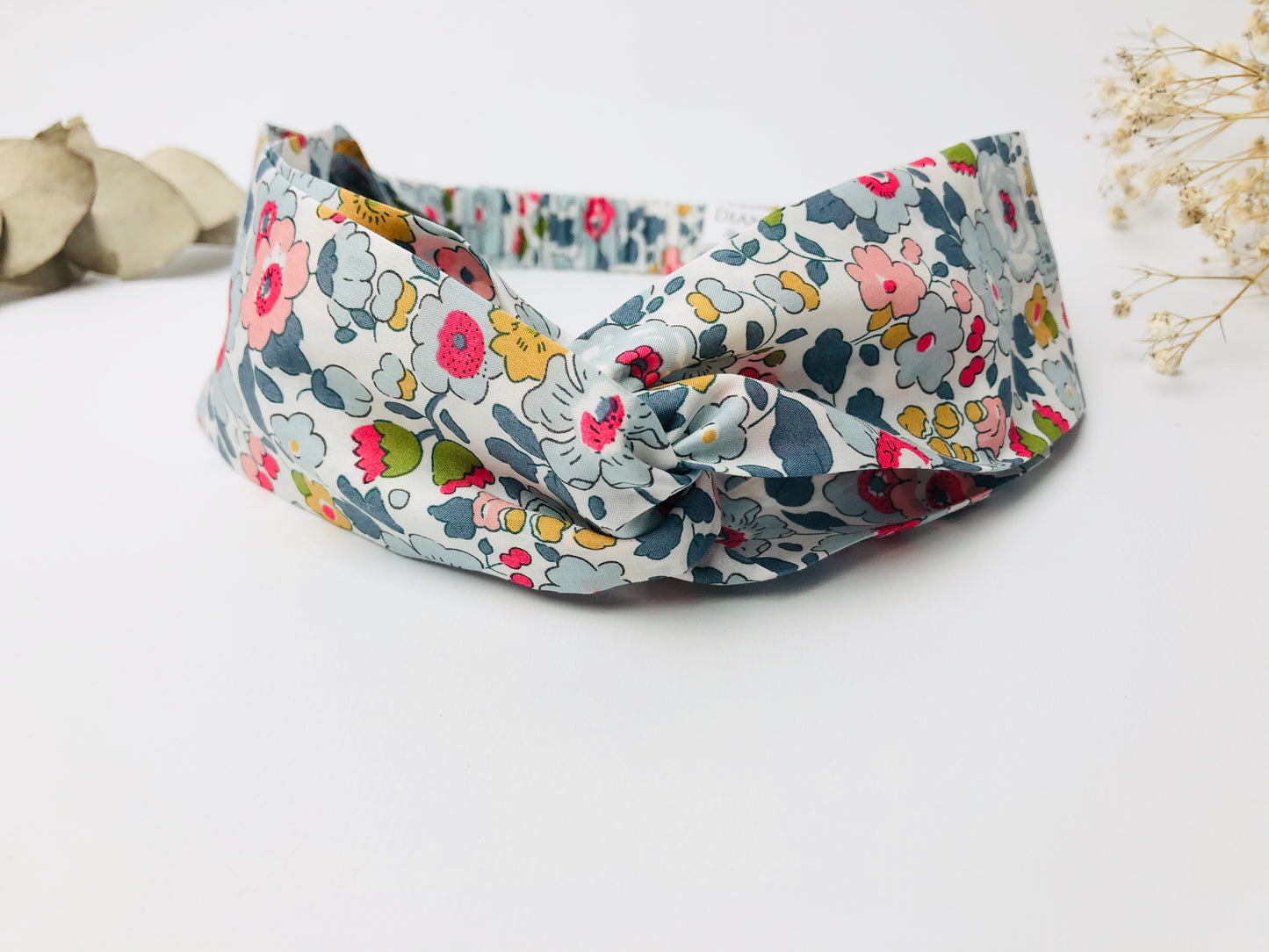 The 100% customizable headband